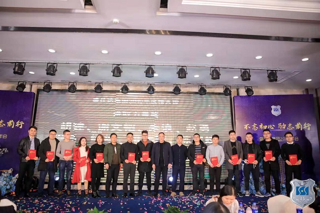 湖南隆盛達(dá)鋼管廠家 湖南隆盛達(dá)鋼管廠家